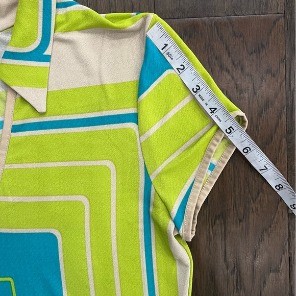 Bisou Bisou Collared Short Sleeve Top - Picture 11 of 12